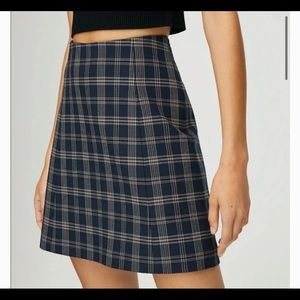 Aritzia Babaton navy blue plaid mid thigh length skirt. In great condition!
